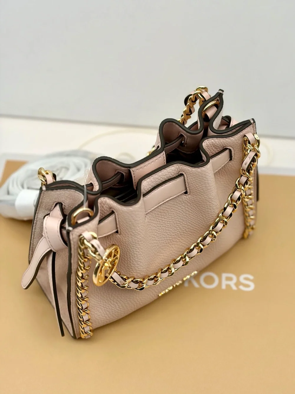 Michael Kors chic michael